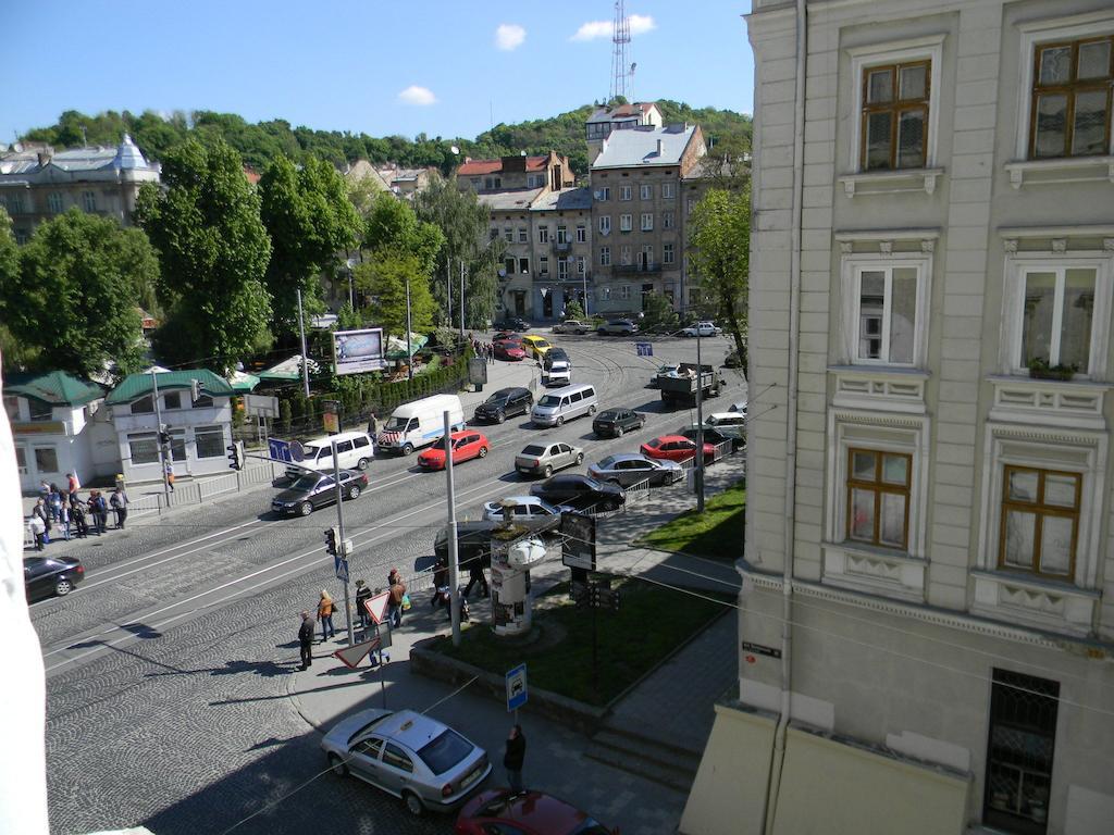 Lviv Apartment Szoba fotó